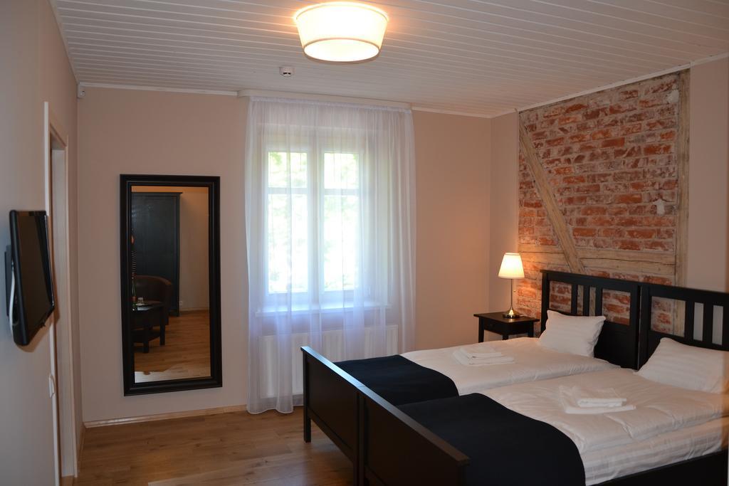 Liepa Hotell Šilutė Exteriör bild